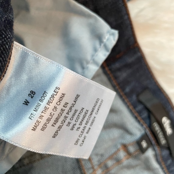 Else Mini Boot Jeans Size 28 Dark Wash - Picture 3 of 5